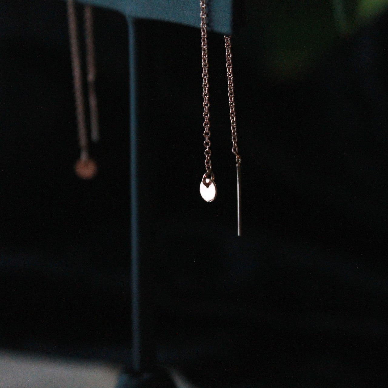Boucles d'oreilles pendantes roses