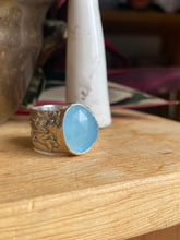 Load image into Gallery viewer, Aquamarine Divinity Ring