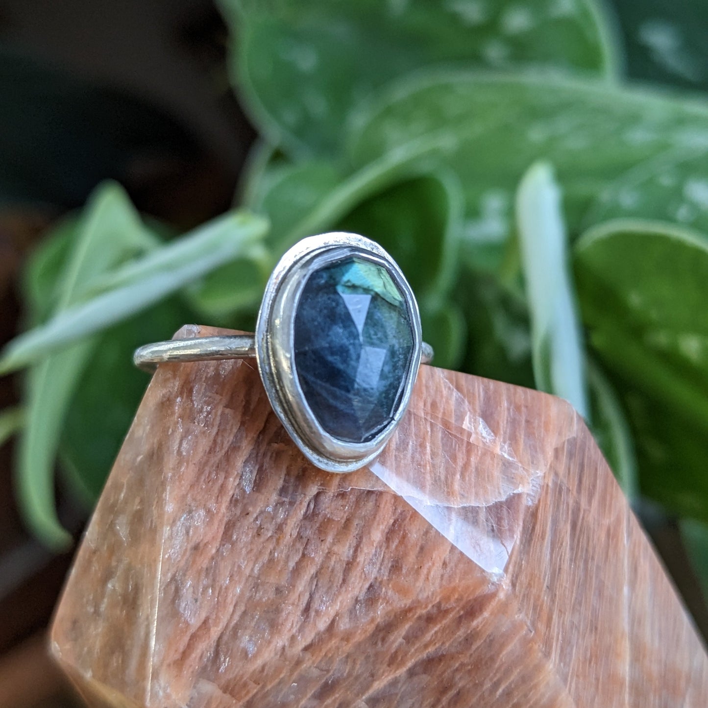 Labradorite ring