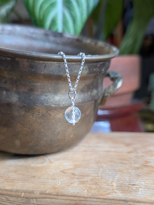 Sparkly quartz necklace