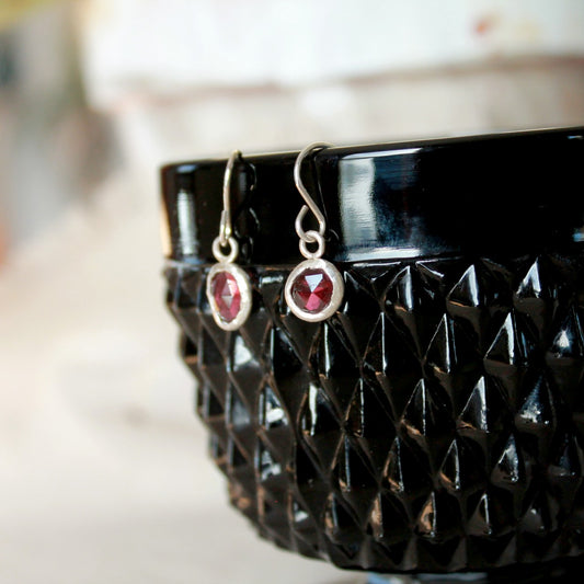 Boucles d'oreilles Grenat