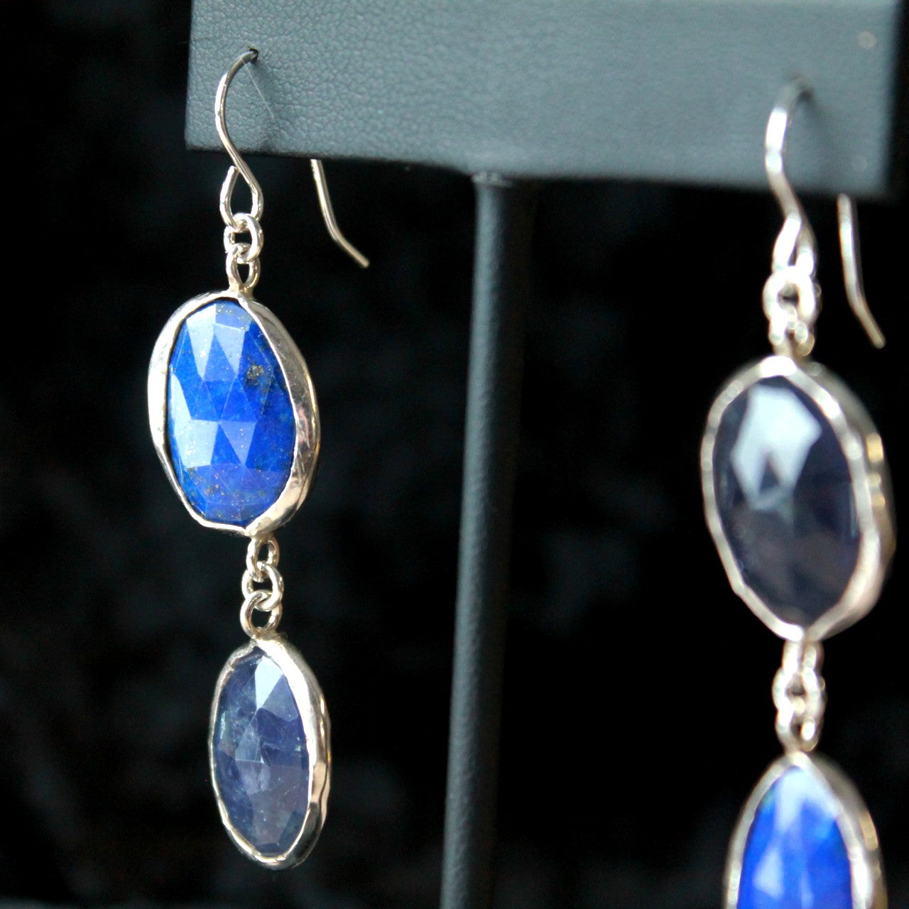 Les boucles d'oreilles d'Harriet