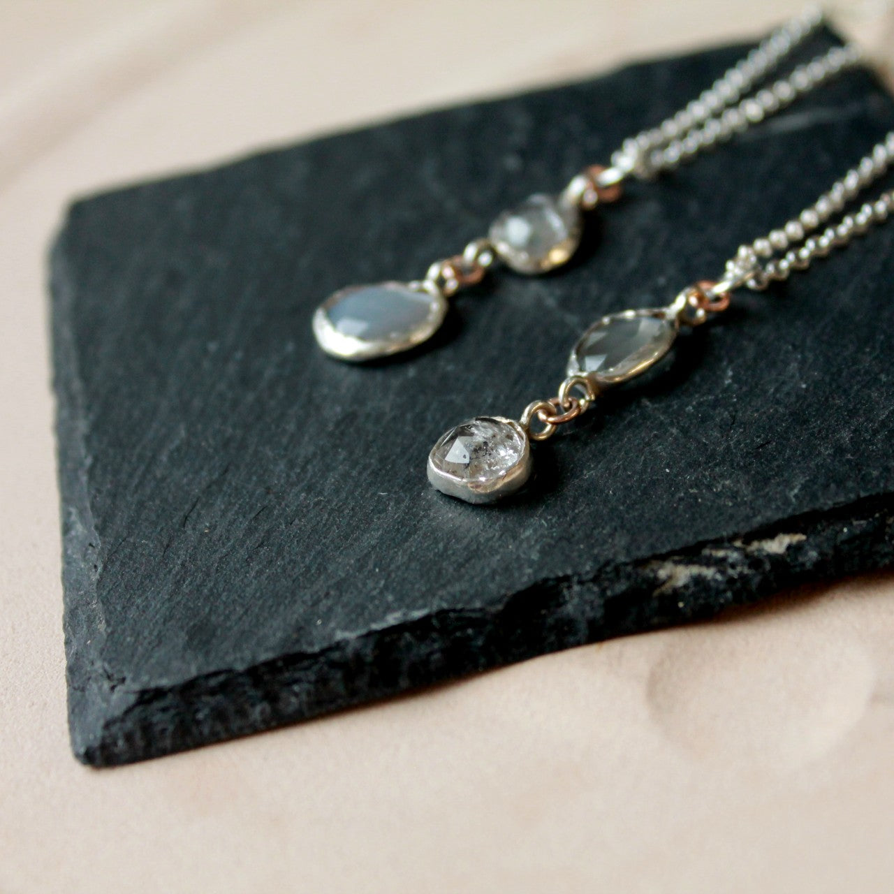 Colliers de diamants de lune