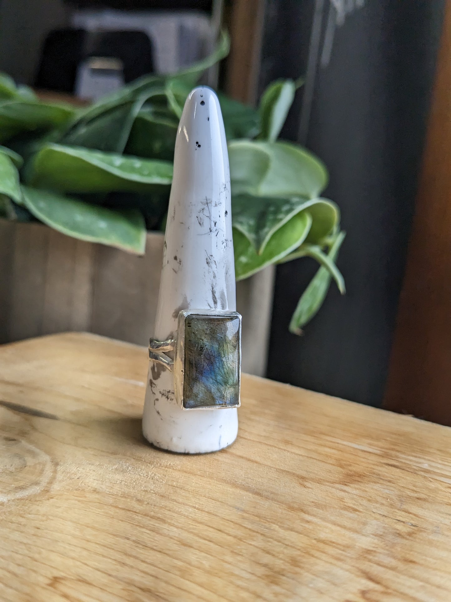 Labradorite Ring - Rectangle open back