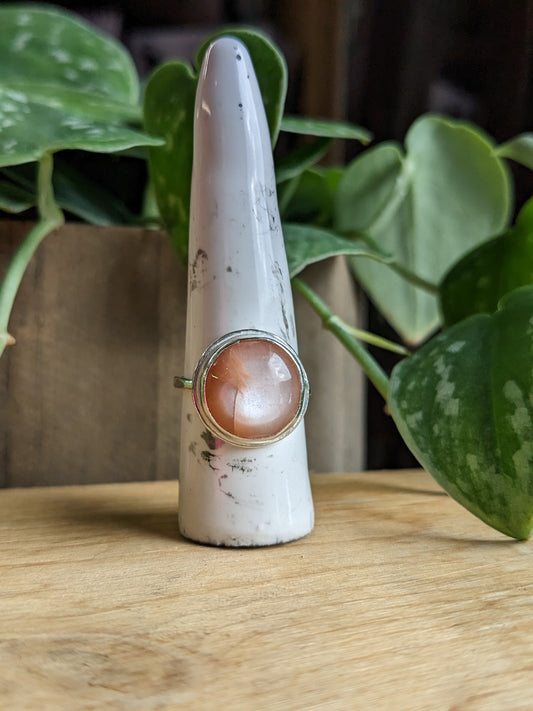 Peach Moonstone Ring - round