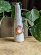 Load image into Gallery viewer, Peach Moonstone Ring - round