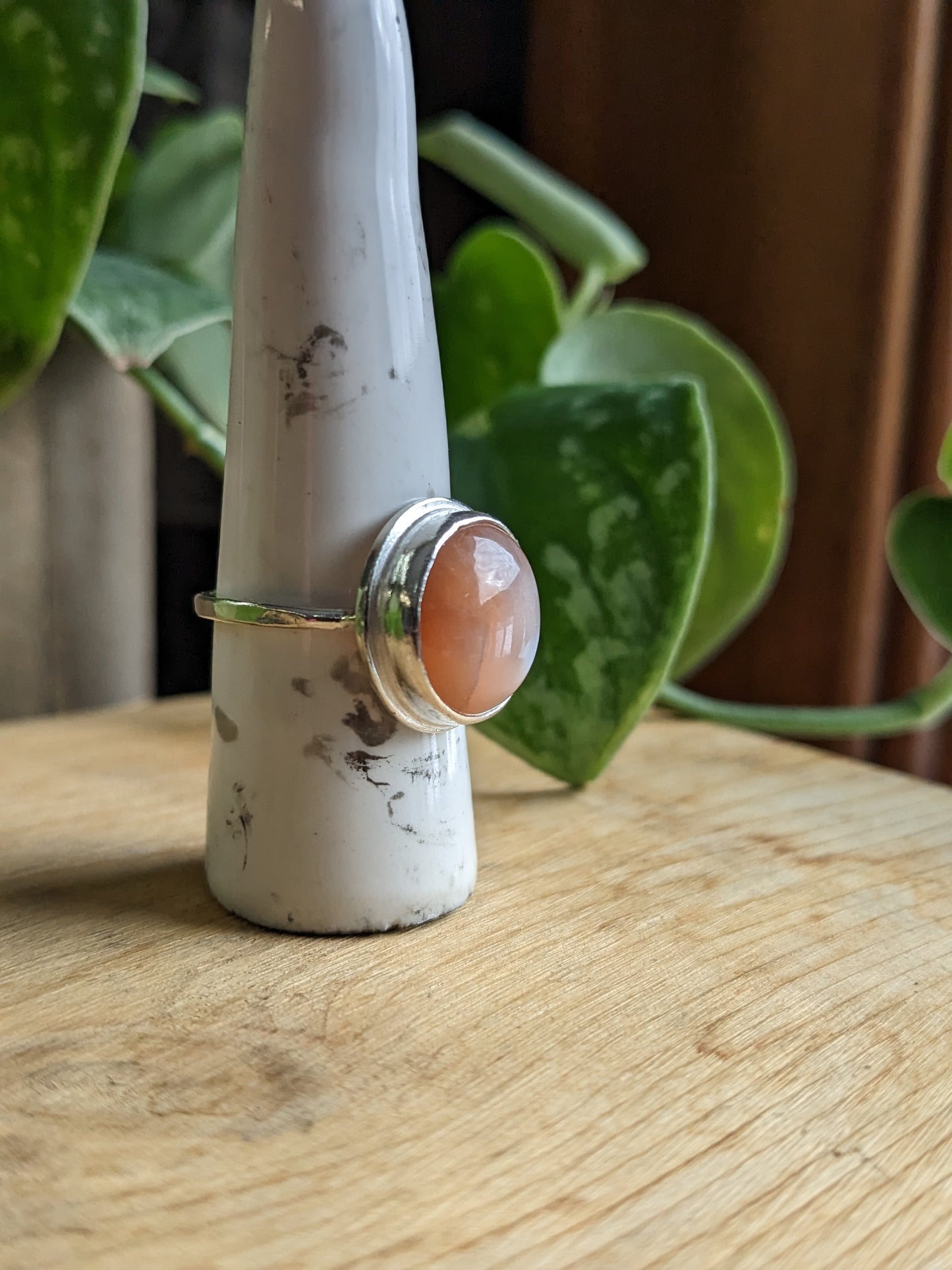 Peach Moonstone Ring - round