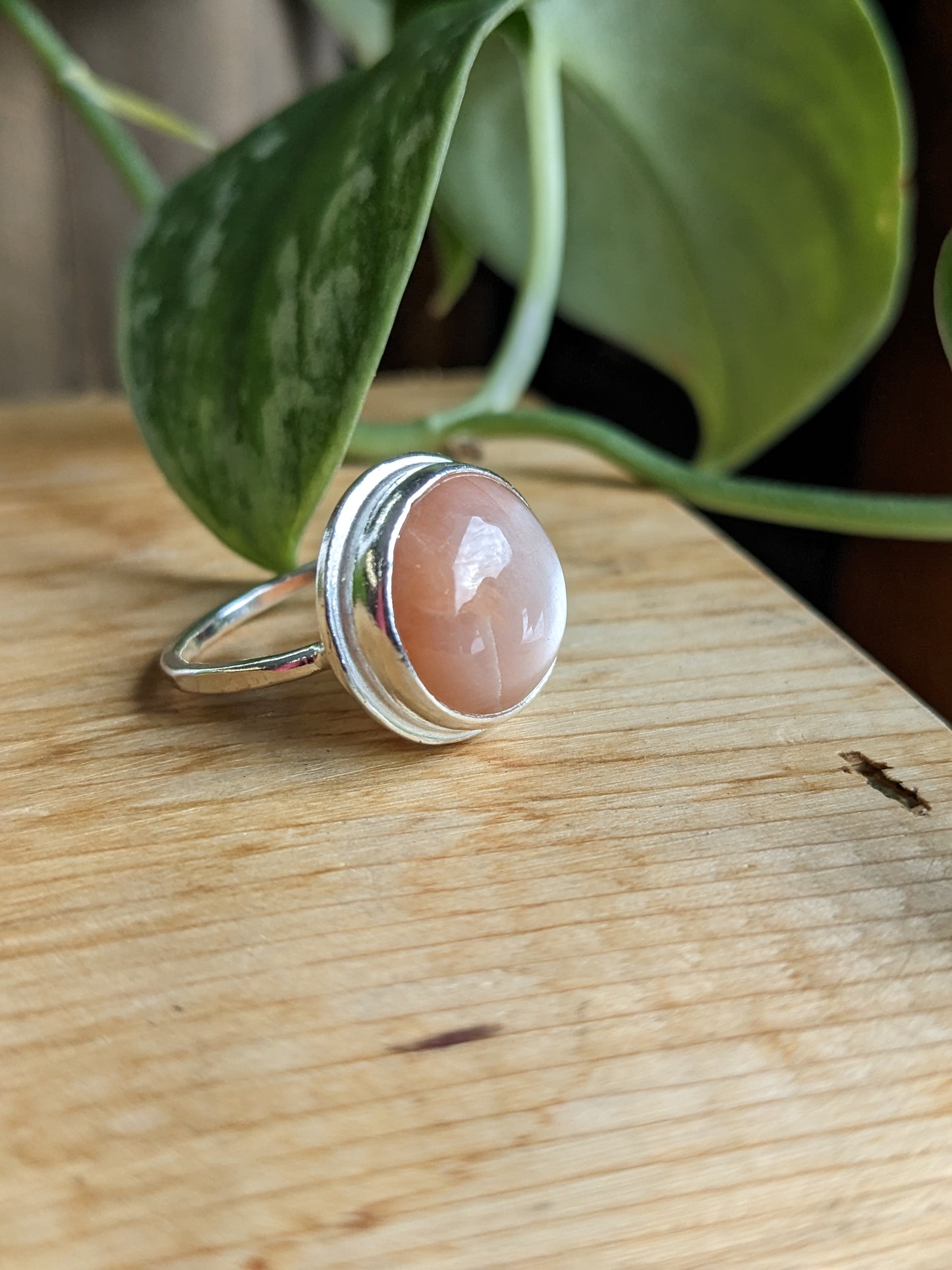 Peach Moonstone Ring - round