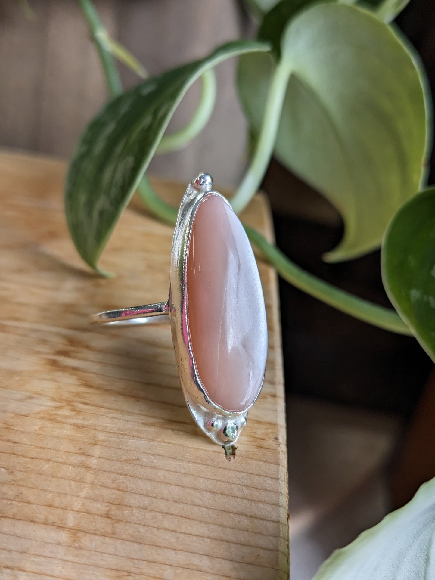 Peach Moonstone Ring - Elongated Tear Drop w Silver Dots