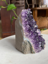 Load image into Gallery viewer, Amethyst Druze