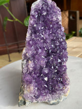 Load image into Gallery viewer, Amethyst Druze