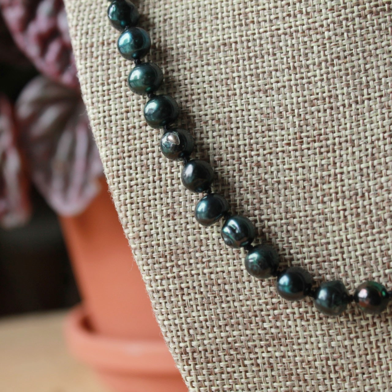 Collier court Perles Vert Emeraude