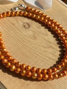Sweet Pearls Necklace - Orange