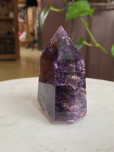 Load image into Gallery viewer, Amethyst Tower