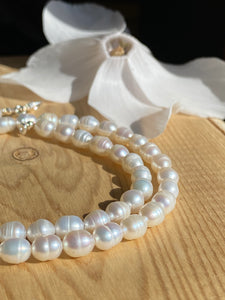 Collier de Perles Blanches Douces - 17''
