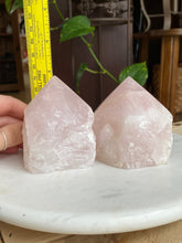 Load image into Gallery viewer, Rose Quartz Rough point med