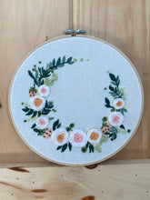 Load image into Gallery viewer, Sweet Flower Crown Embroidery